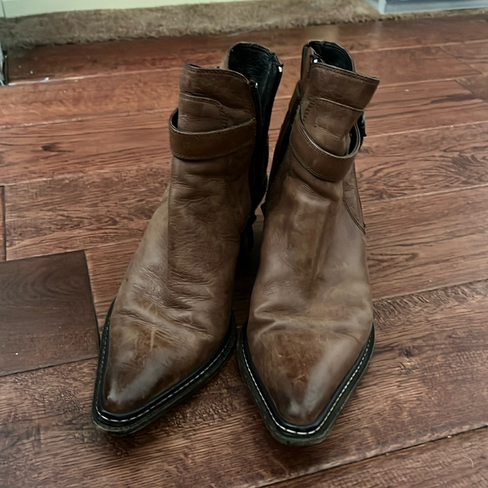 Donald J Pliner Ankle Boots